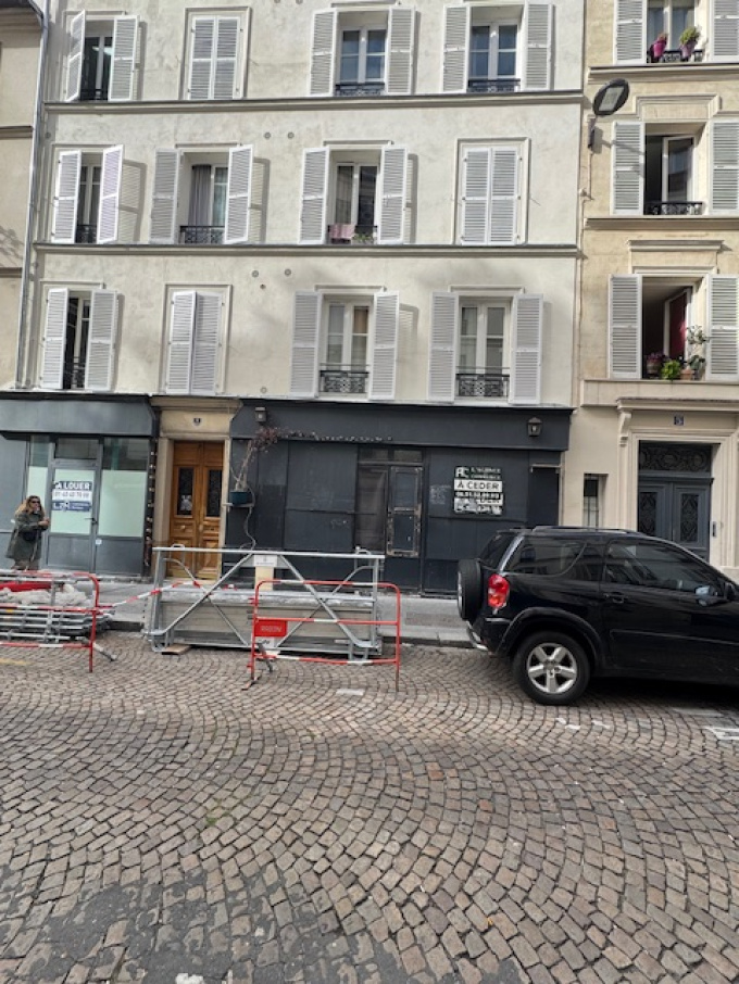 Location Immobilier Professionnel Local commercial Paris (75018)